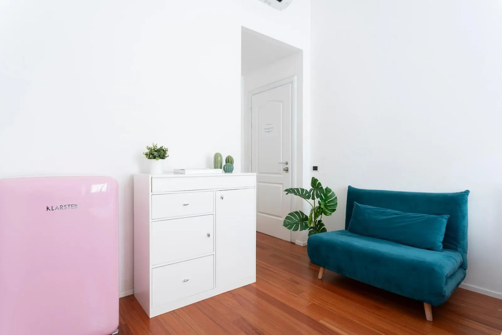 New! Lovely & Friendly In Milan Center C 0*,